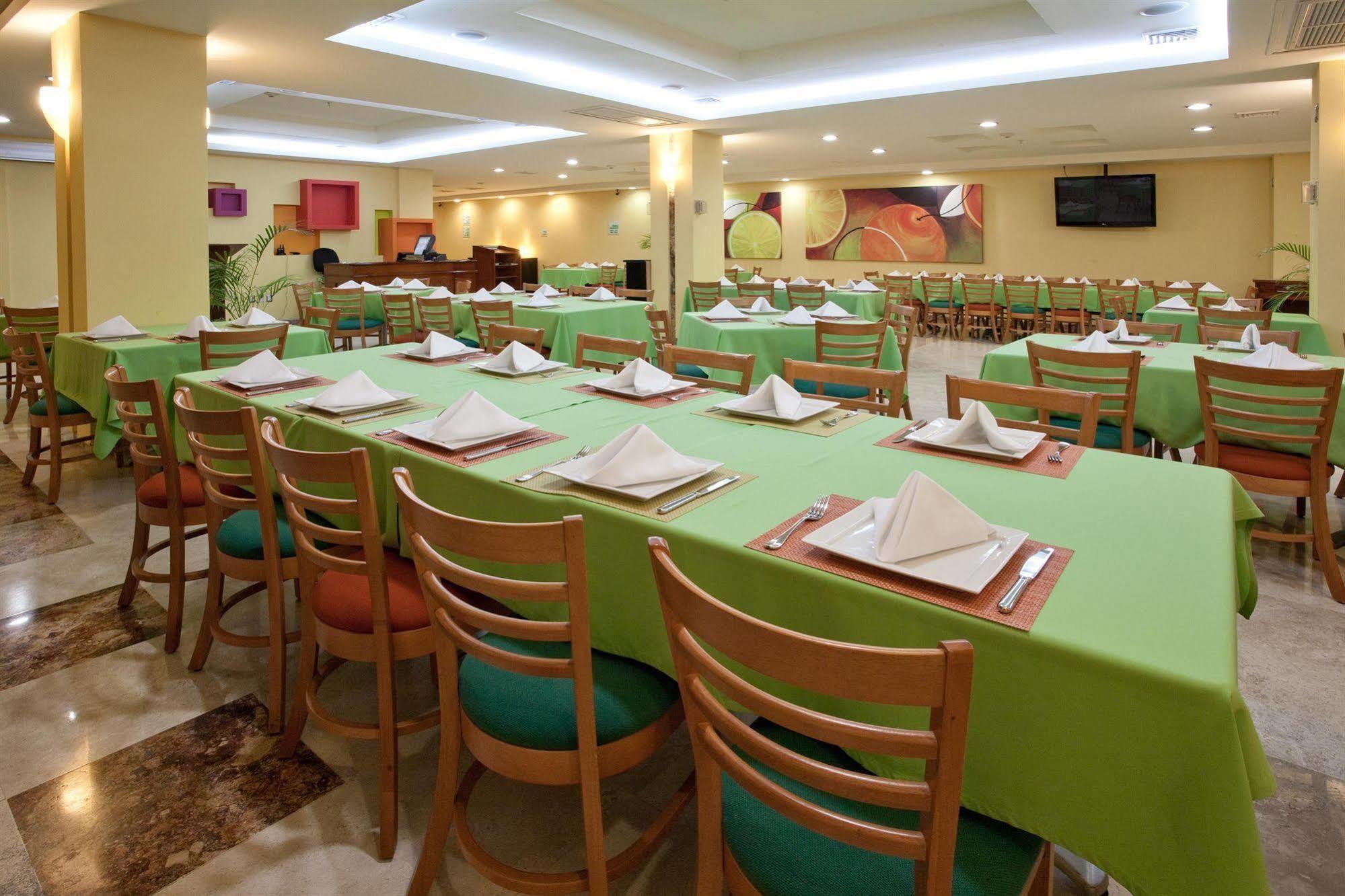 Hípico inn Hotel Poza Rica Instalações foto
